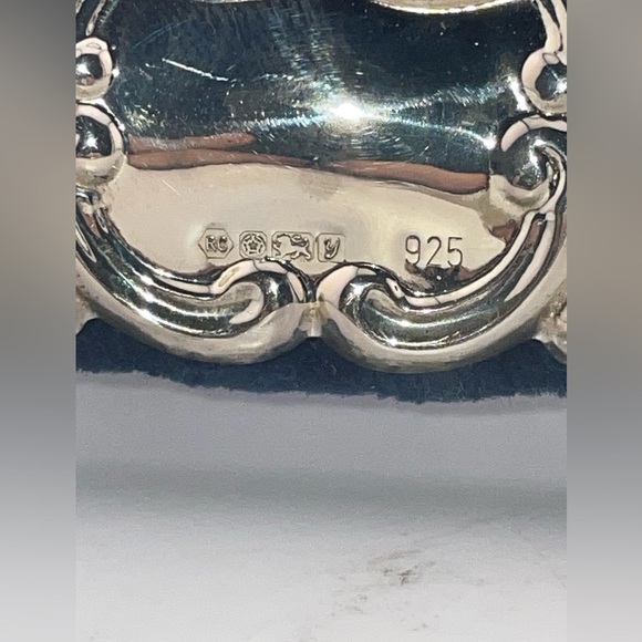 Robert Carrs Sterling Silver & Velvet Reposse Picture Frame 6”X 7” - Picture 11 of 11